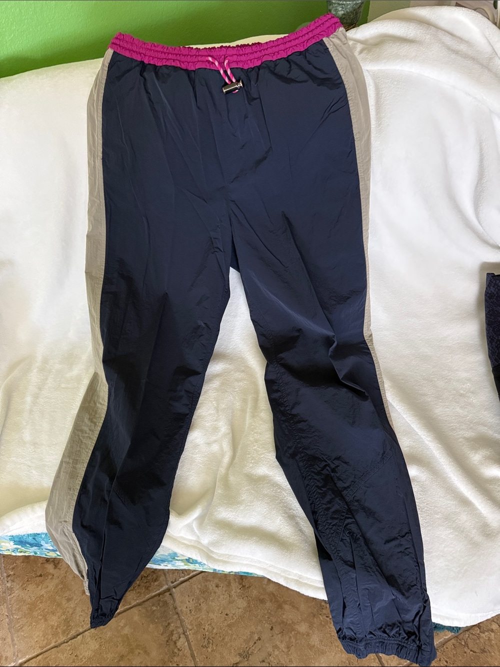 lululemon athletica Navy ripstop joggers with Pink Waistband and Tan Side Panels